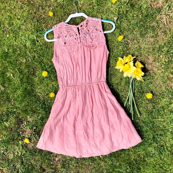 (🌸3 FOR $15 DEAL!) Lace Pink Sundress - Picture 2 of 7